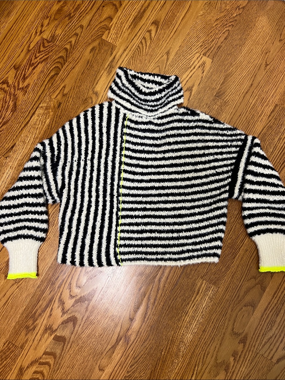 Anthropologie Pilcro Illusion Stripe Turtleneck Sweater - Medium - Picture 8 of 11